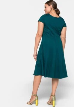 Sheego Vestito EleganteTiefgrün Donna Vestiti SHI21C00M-M11 9 Sheego Vestito EleganteTiefgrün Donna Vestiti SHI21C00M-M11 -Sheego Negozio 0742724cdc994404b4dcd52249fff4c5