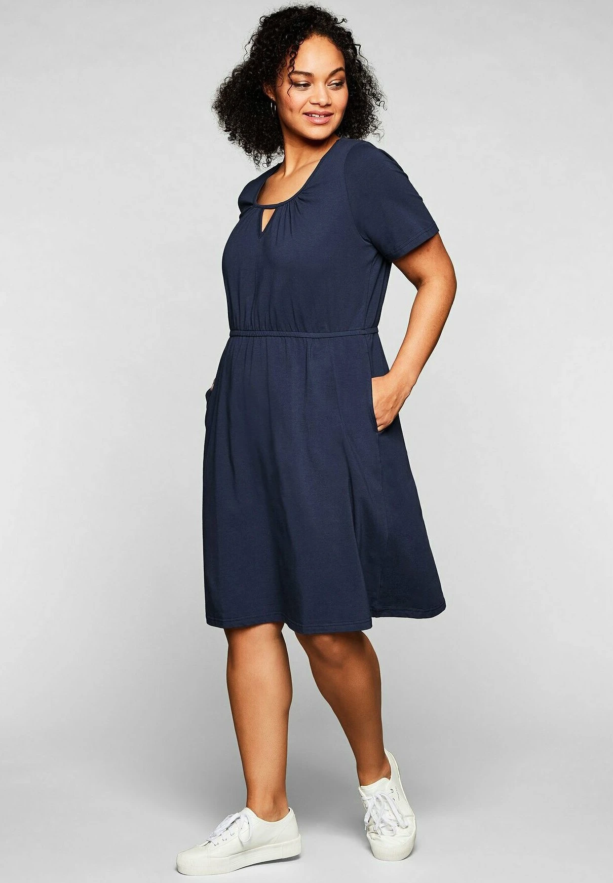 Sheego Vestito Di Maglina - Marine 3 Sheego Vestito Di Maglina - Marine