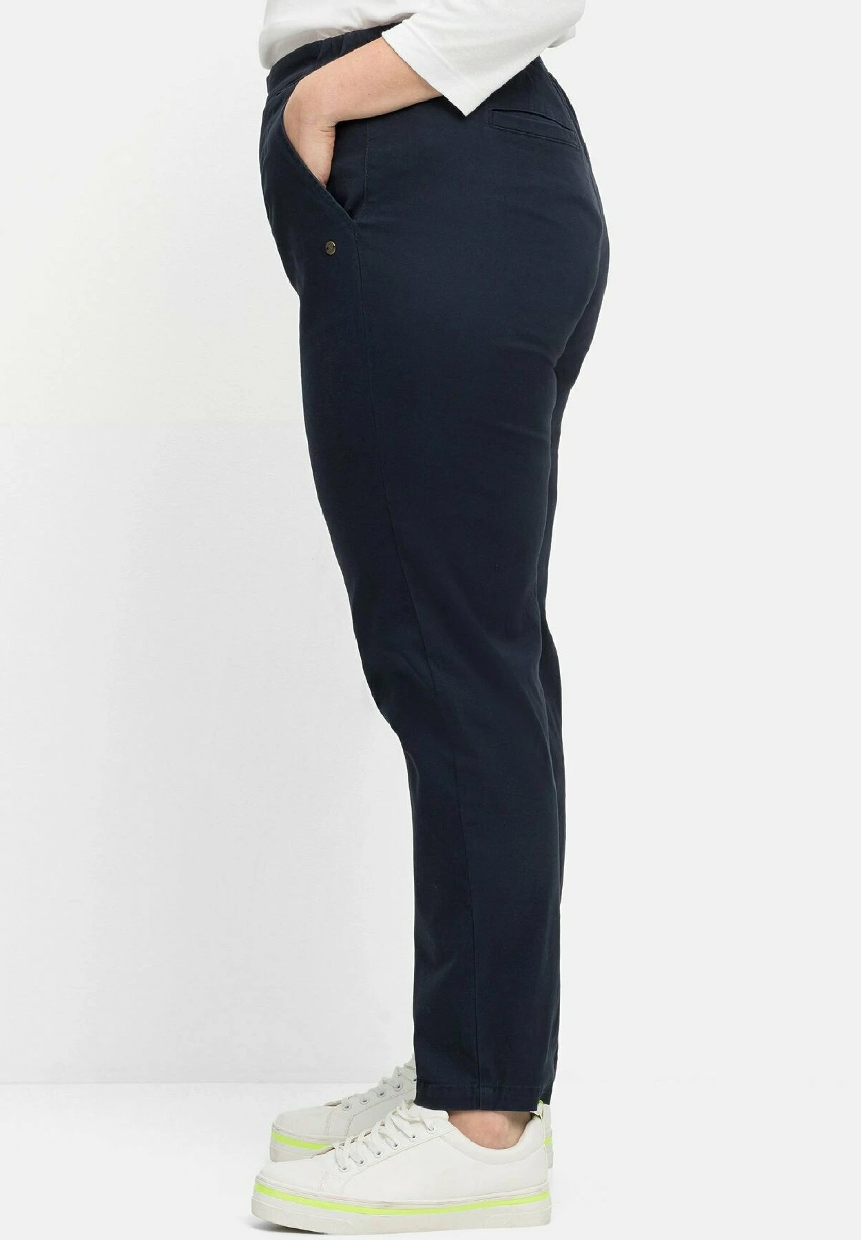 Sheego ChinoNachtblau Donna Pantaloni SHI21A0EP-K11 6 Sheego ChinoNachtblau Donna Pantaloni SHI21A0EP-K11 - immagine 4