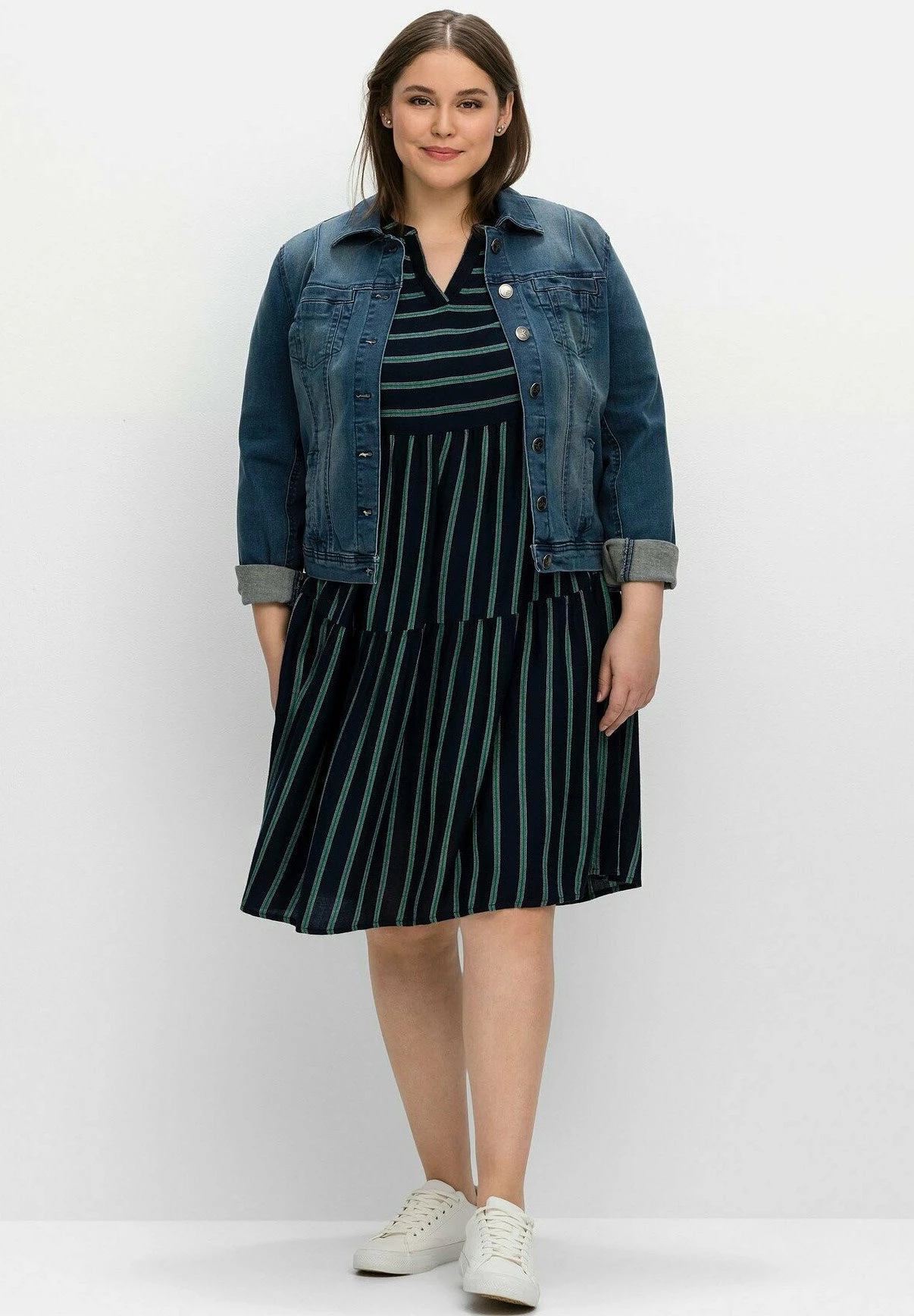 Sheego Vestito Estivo - Nachtblau Gestreift 3 Sheego Vestito Estivo - Nachtblau Gestreift