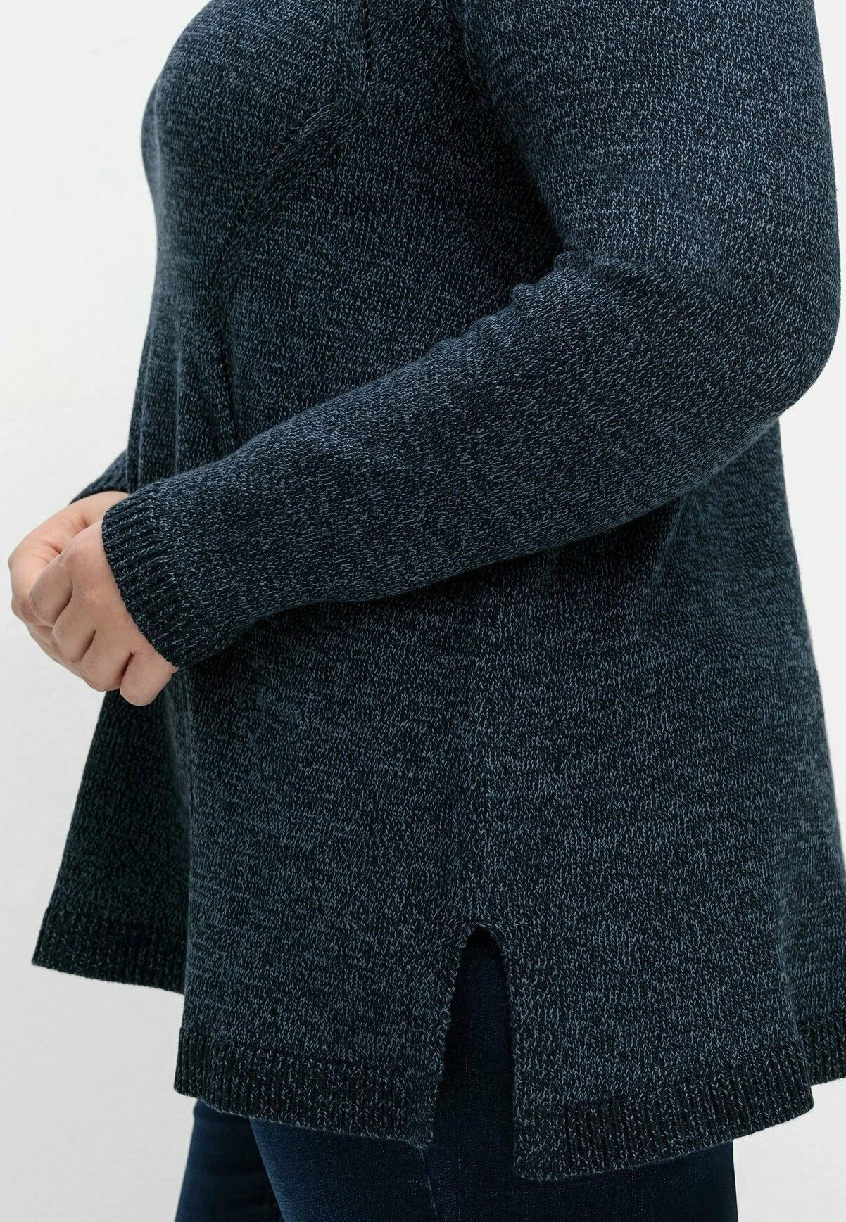 Sheego MaglioneNachtblau Meliert Donna Maglieria SHI21I0EC-K11 6 Sheego MaglioneNachtblau Meliert Donna Maglieria SHI21I0EC-K11 - immagine 4