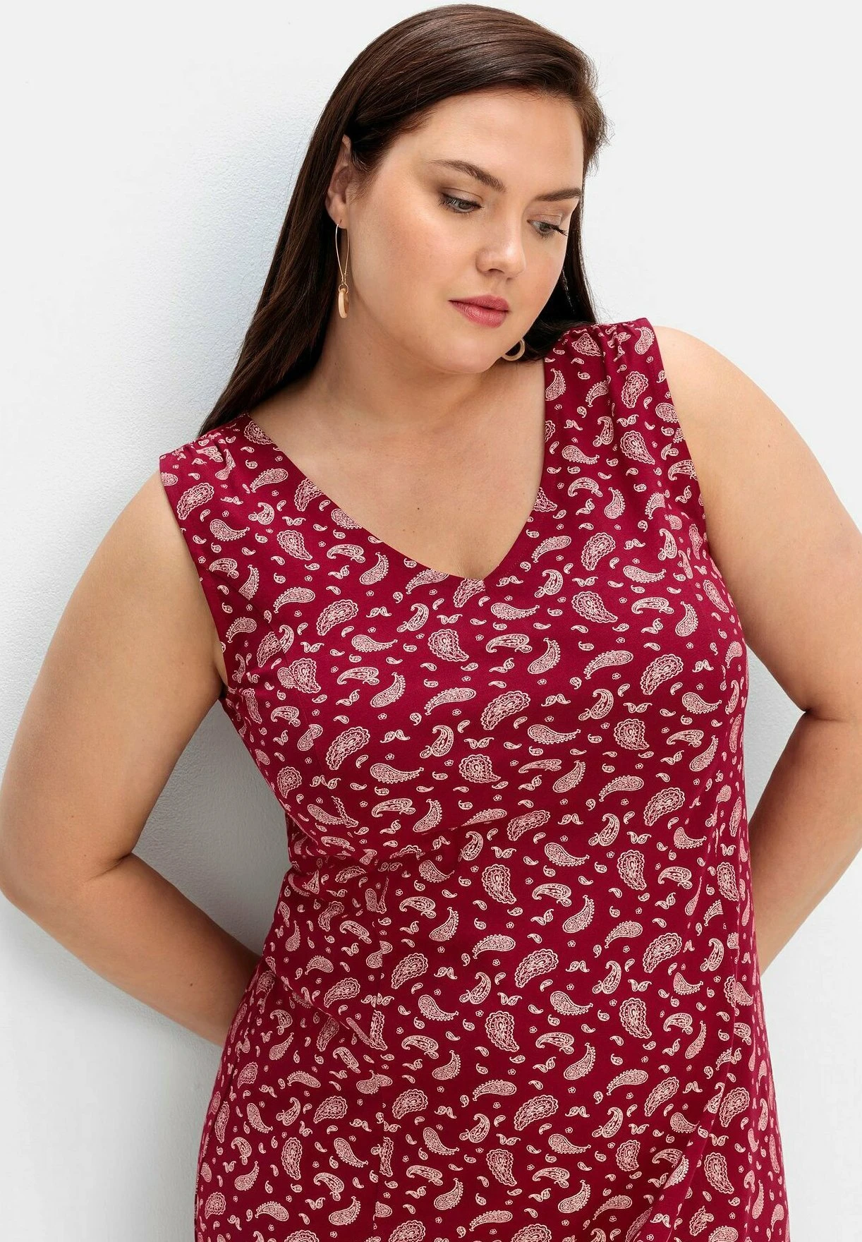 Sheego Vestito Di MaglinaBeere Gemustert Donna Vestiti SHI21C0T5-I11 6 Sheego Vestito Di MaglinaBeere Gemustert Donna Vestiti SHI21C0T5-I11 - immagine 4