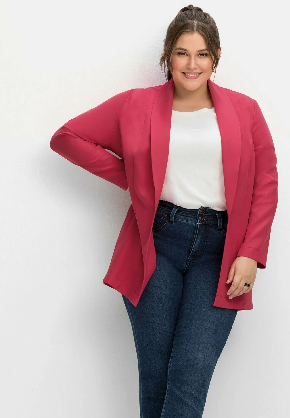 Sheego Cappotto Corto - Orchidee 3 Sheego Cappotto Corto - Orchidee