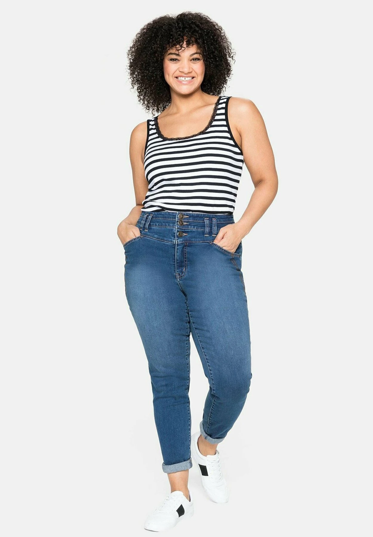 Sheego TopBlack/ White Donna T-shirt E Top SHI21D0D5-S11 4 Sheego TopBlack/ White Donna T-shirt E Top SHI21D0D5-S11 - immagine 2