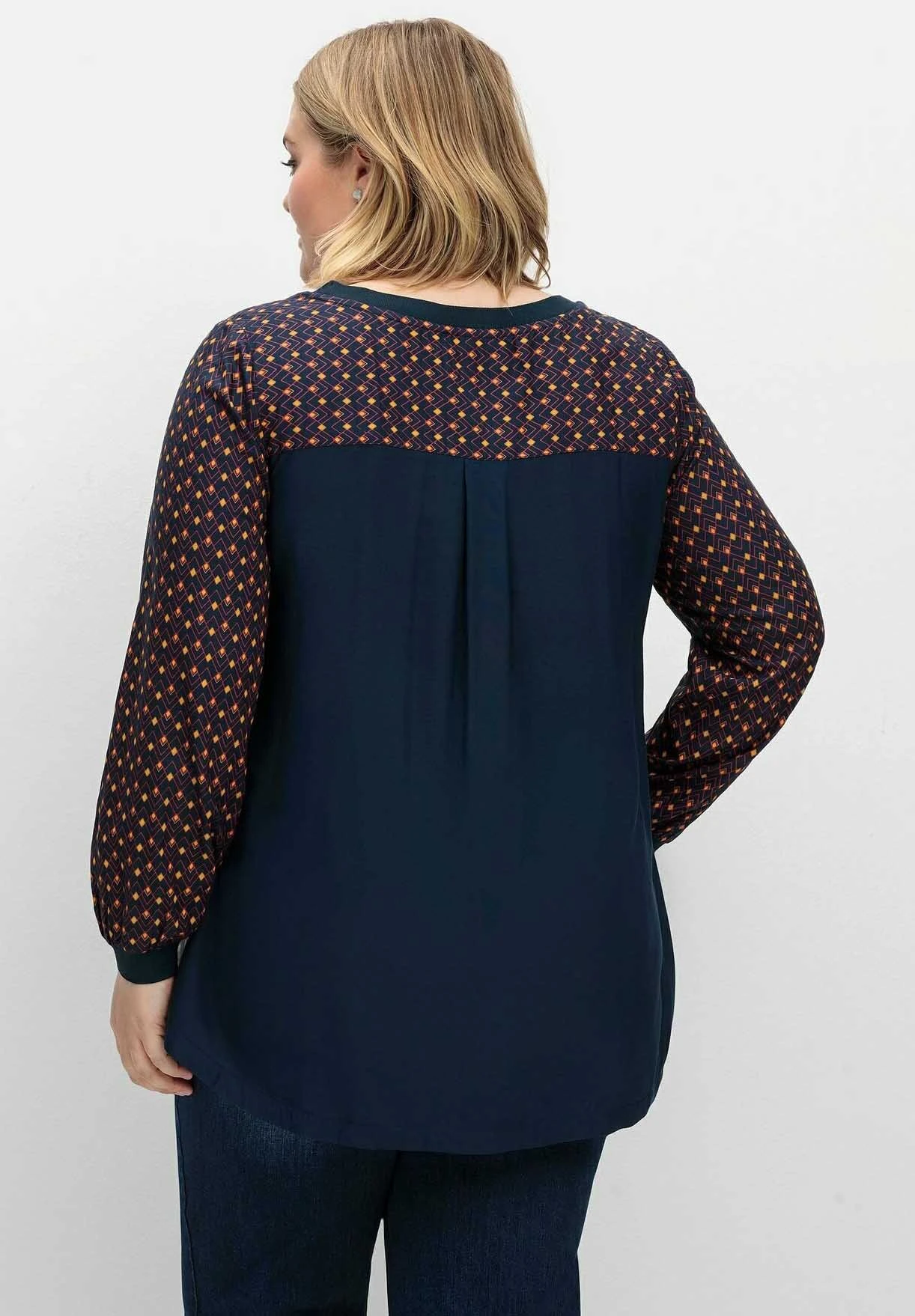 Sheego TunicaBeere Gemustert Donna Camicie E Bluse SHI21E0UF-I11 5 Sheego TunicaBeere Gemustert Donna Camicie E Bluse SHI21E0UF-I11 - immagine 3