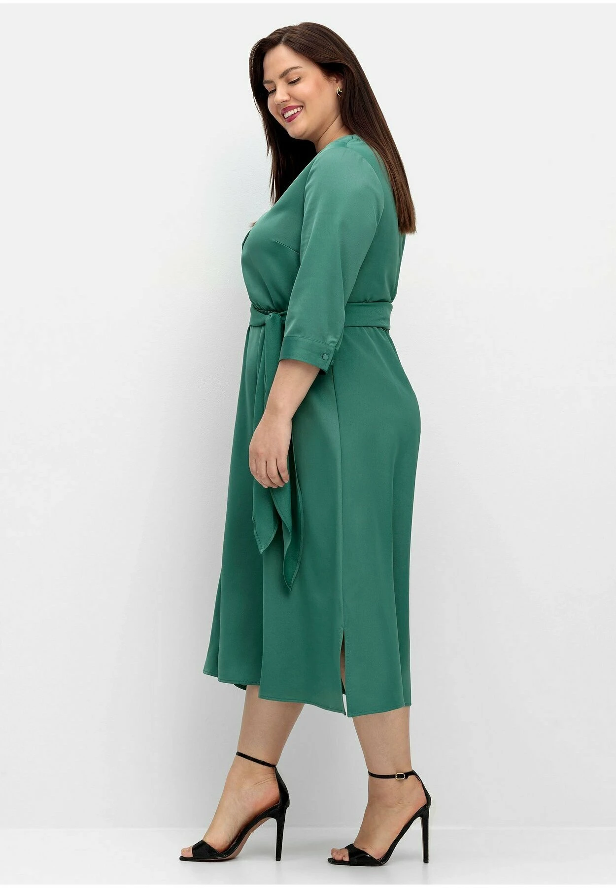 Sheego Vestito EstivoOpalgrün Donna Vestiti SHI21C0SG-P11 6 Sheego Vestito EstivoOpalgrün Donna Vestiti SHI21C0SG-P11 - immagine 4