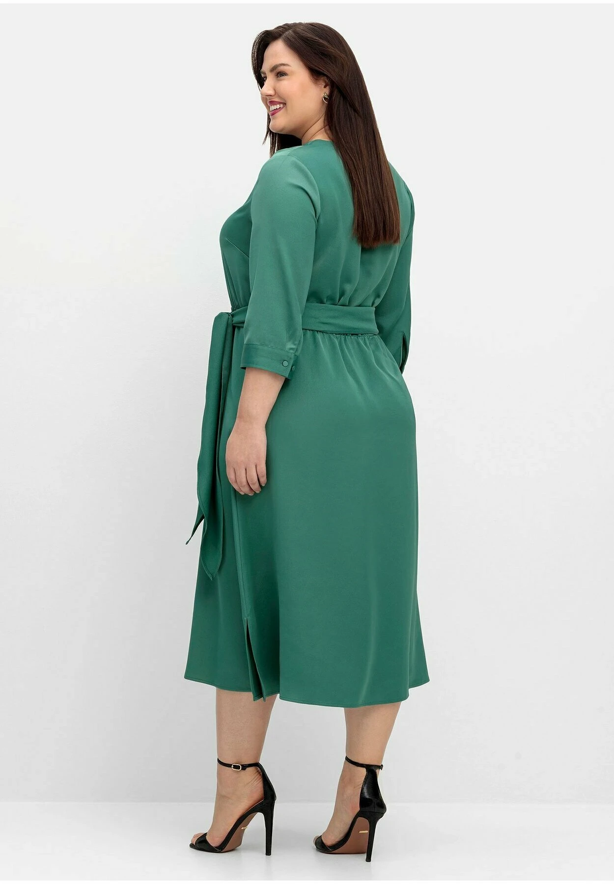 Sheego Vestito EstivoOpalgrün Donna Vestiti SHI21C0SG-P11 4 Sheego Vestito EstivoOpalgrün Donna Vestiti SHI21C0SG-P11 - immagine 2