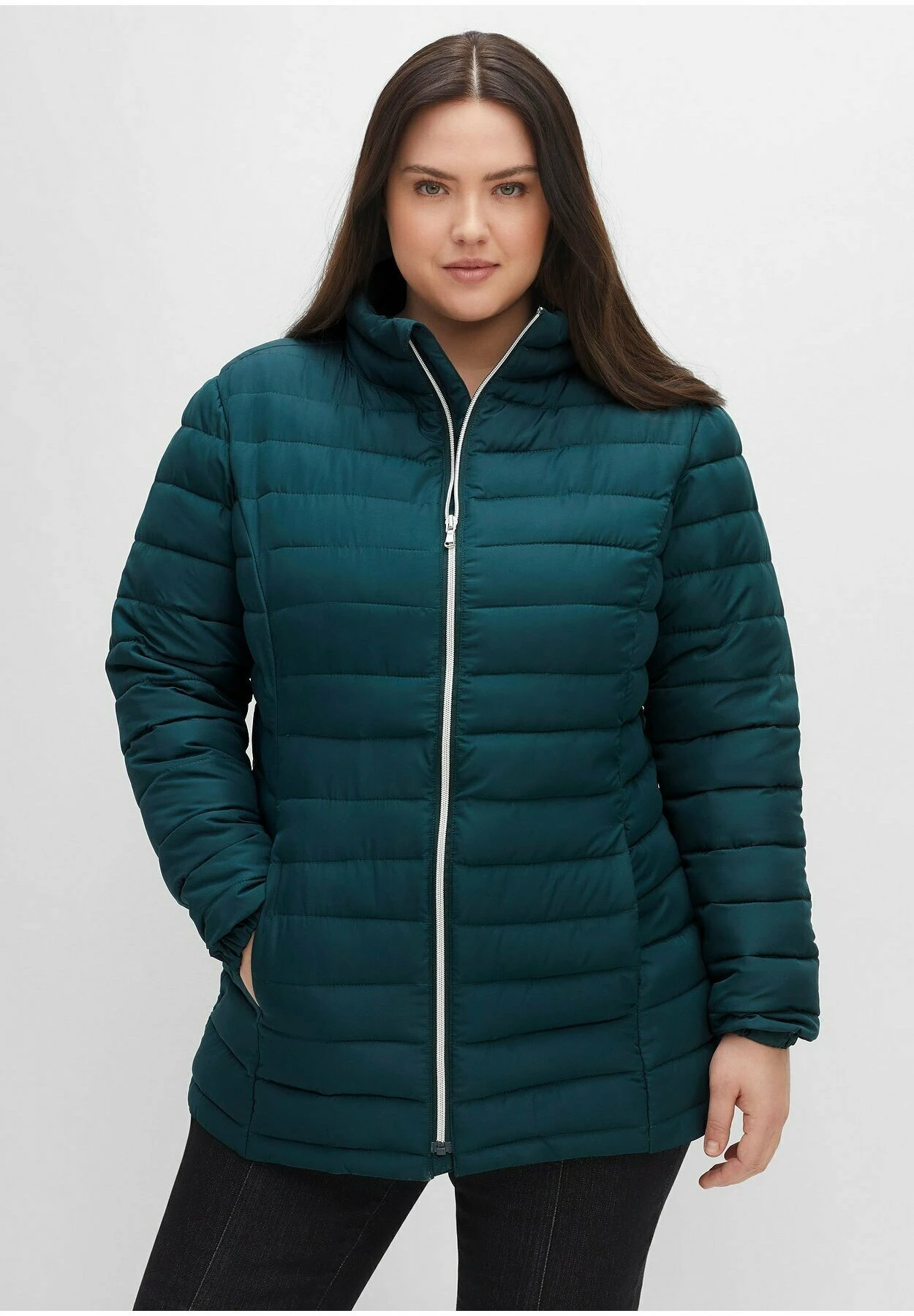 Sheego SteppCappotto InvernaleTiefgrün Donna Cappotti SHI21G040-M11 3 Sheego SteppCappotto InvernaleTiefgrün Donna Cappotti SHI21G040-M11