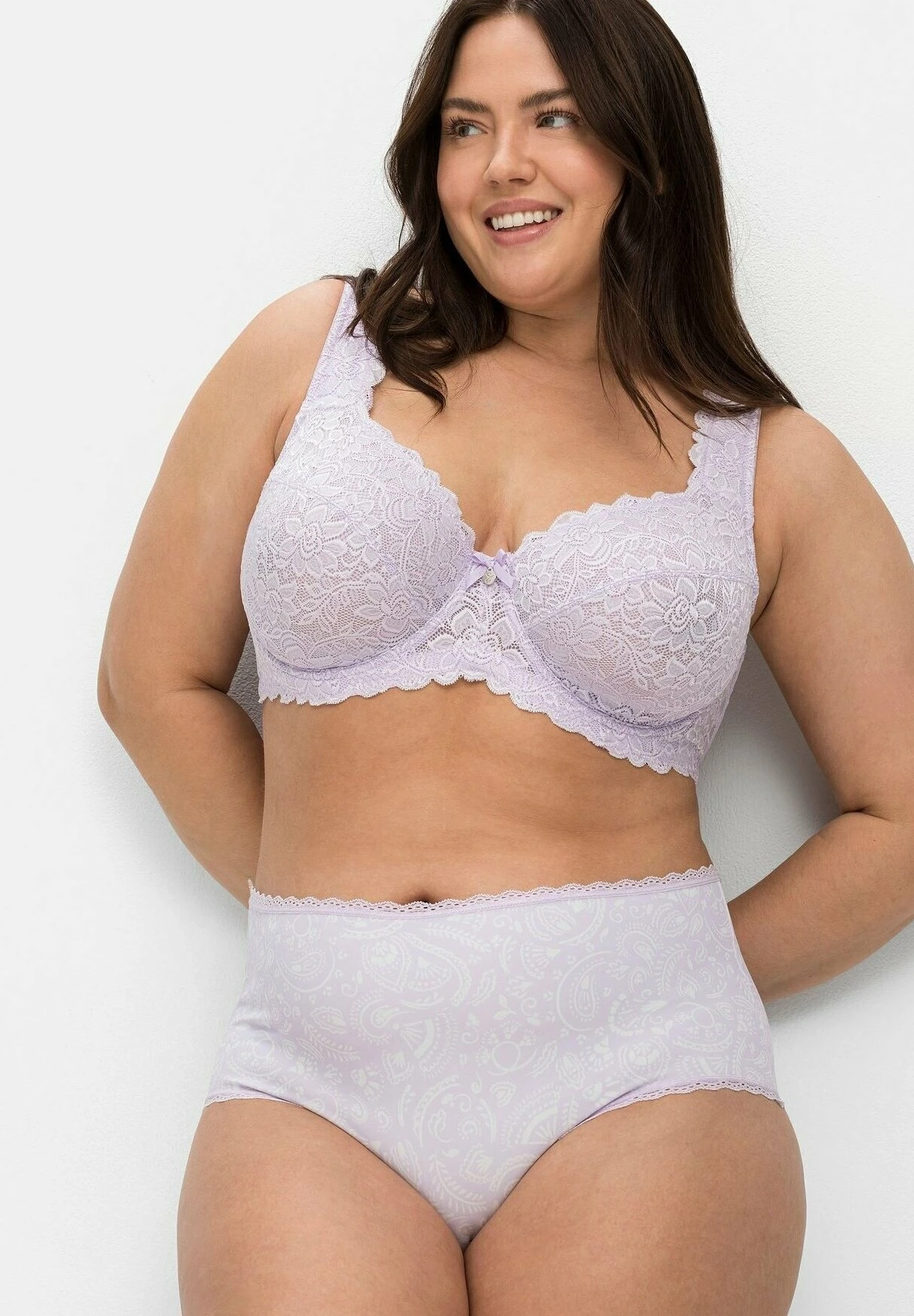 Sheego Reggiseno Con Ferretto - Lavendel 6 Sheego Reggiseno Con Ferretto - Lavendel - immagine 4