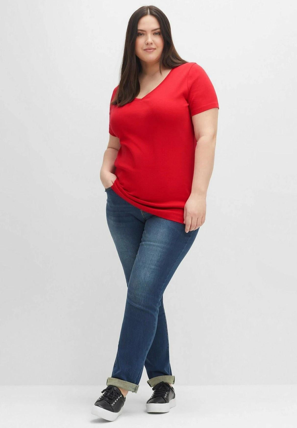 Sheego 2 PackT-Shirt BasicSchwarz/Mohnrot Donna T-shirt E Top SHI21D0PO-Q11 2 Sheego 2 PackT-Shirt BasicSchwarz/Mohnrot Donna T-shirt E Top SHI21D0PO-Q11