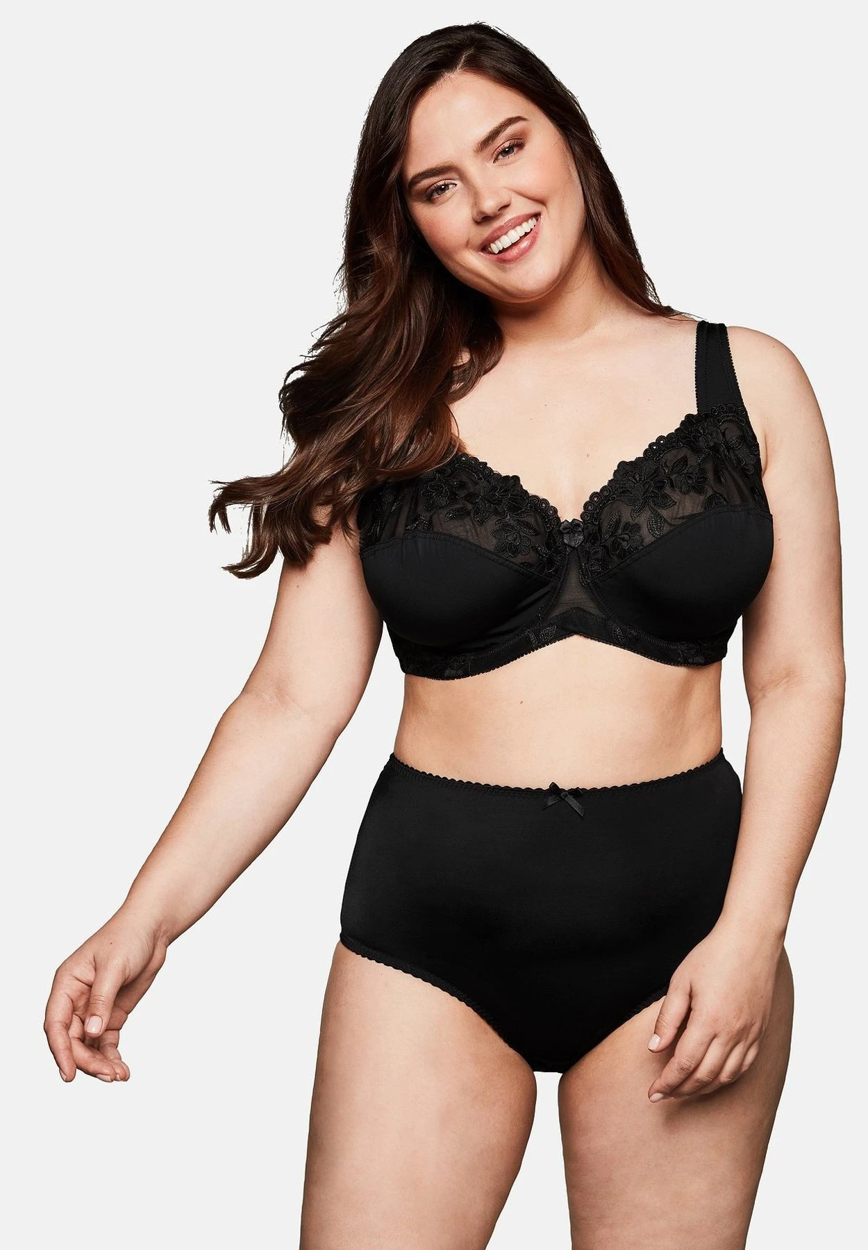 Sheego Reggiseno Con FerrettoBlack Donna Intimo SHI81A006-Q11 3 Sheego Reggiseno Con FerrettoBlack Donna Intimo SHI81A006-Q11